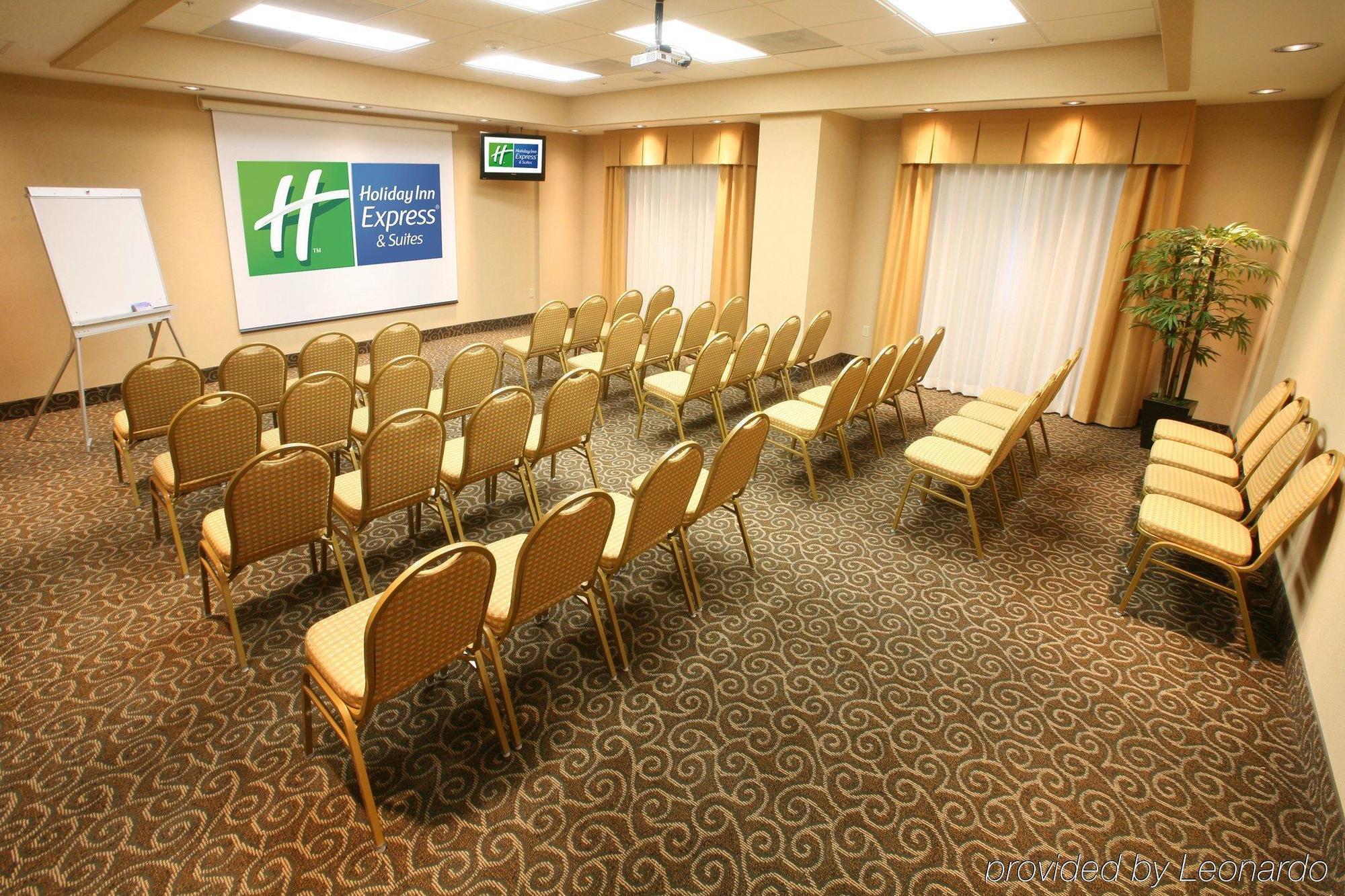 Holiday Inn Express & Suites Monterrey Aeropuerto By Ihg Аподака Удобства фото