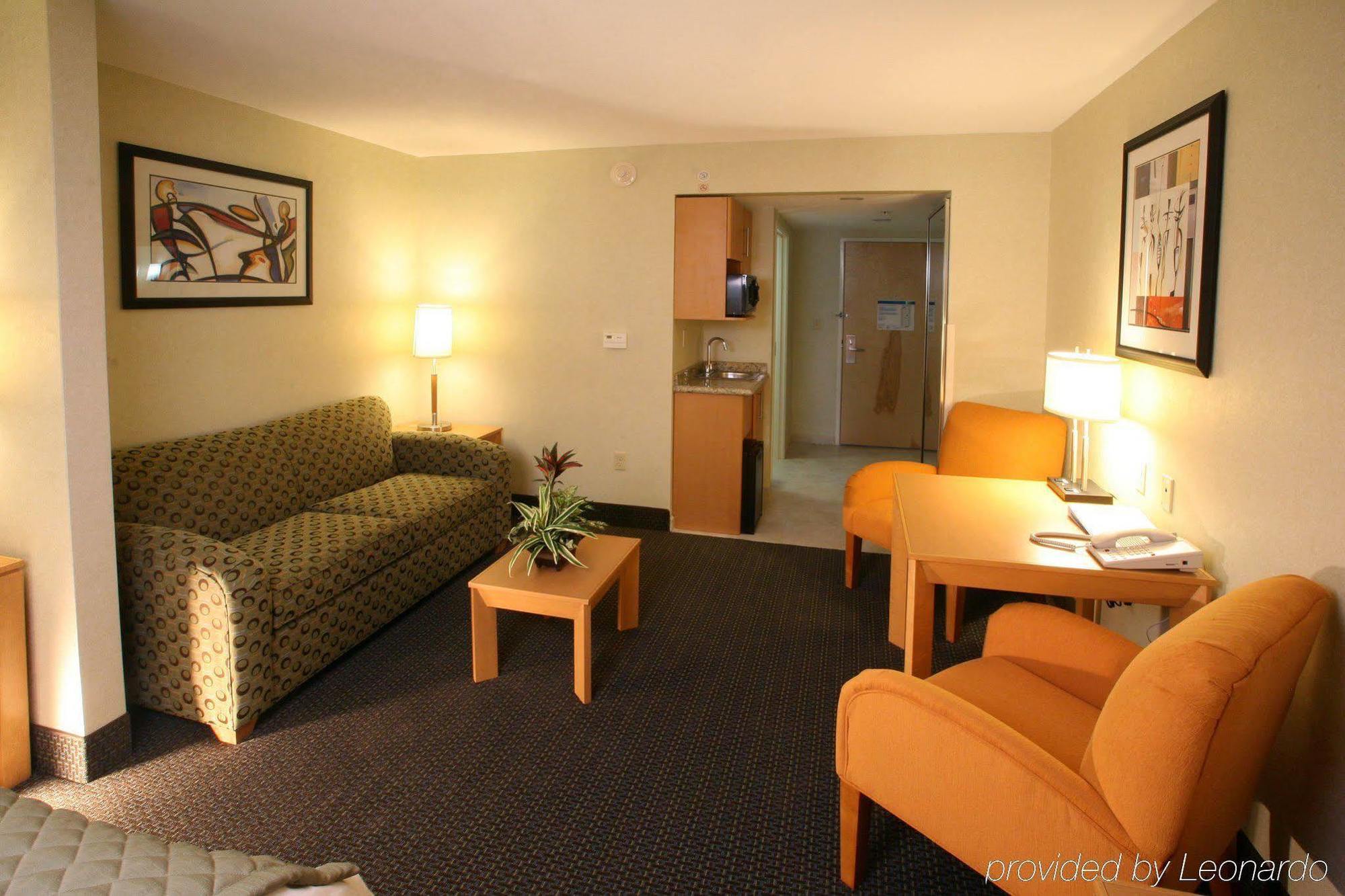 Holiday Inn Express & Suites Monterrey Aeropuerto By Ihg Аподака Номер фото