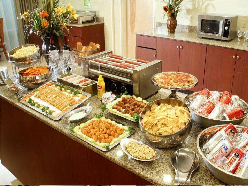 Holiday Inn Express & Suites Monterrey Aeropuerto By Ihg Аподака Экстерьер фото