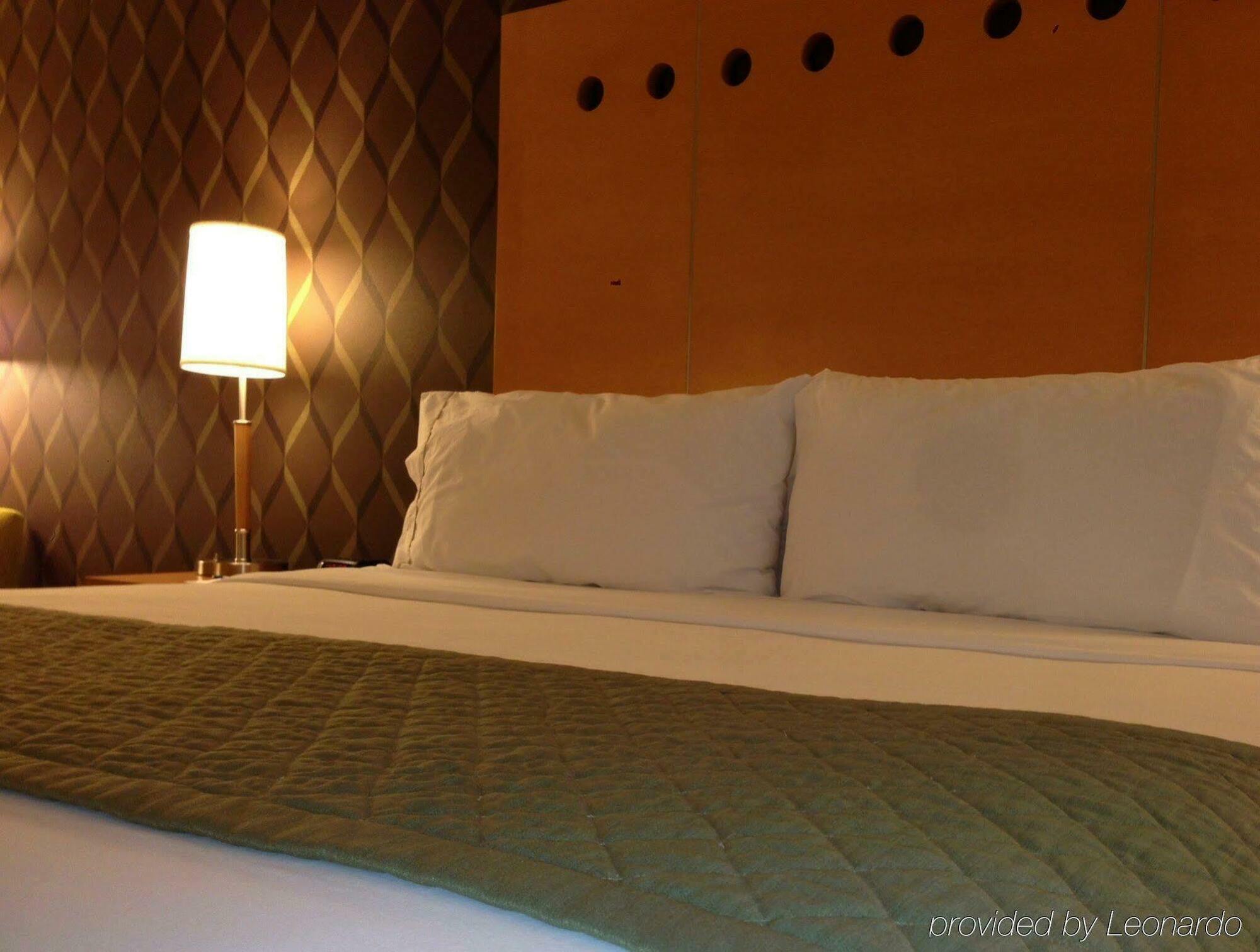 Holiday Inn Express & Suites Monterrey Aeropuerto By Ihg Аподака Экстерьер фото